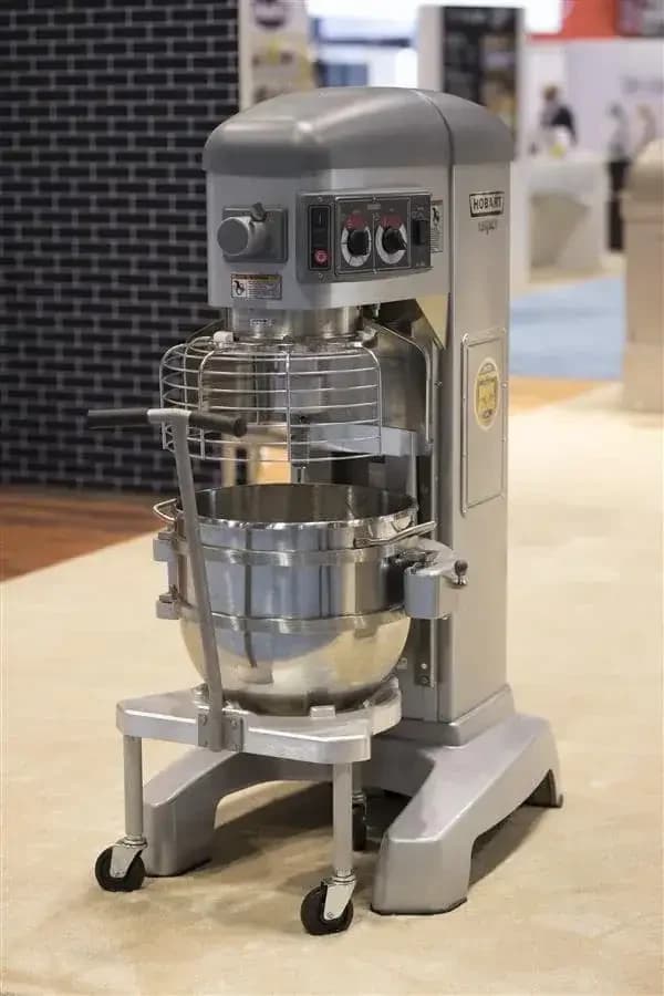 Hobart HL662-70STD 400/50/3 Mixer; with bowl — view 7