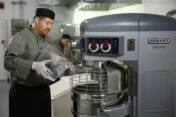 Hobart HL600-70STD 400/50/3 Mixer; with bowl — view 2