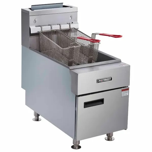 Patriot PT-CTF-3LP Liquid Propane 35 lb. Countertop Fryer 66,000 BTU 14-3/4"W — main image